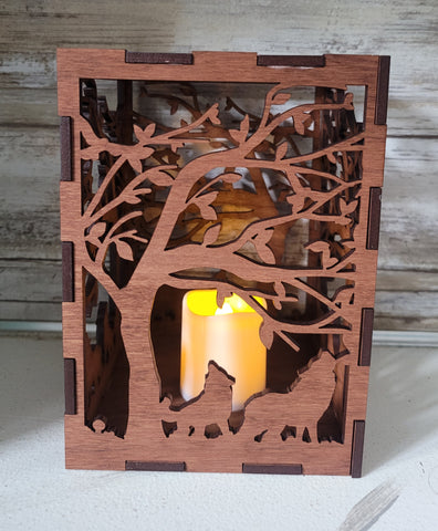 Wolf Lantern
